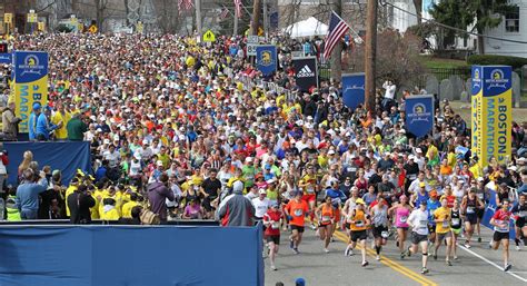 Boston Marathon Ethiopias Lelisa Desisa Kenyas Rita Jeptoo Reign