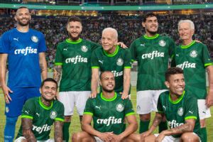 alusão à terceira academia Palmeiras lança novos uniformes para a