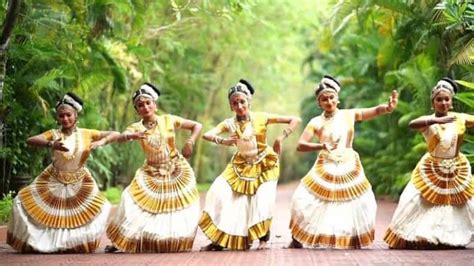 Popular Traditional Folk Classical Dance Forms Of Kerala