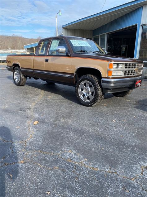 1988 Chevrolet Silverado | GAA Classic Cars