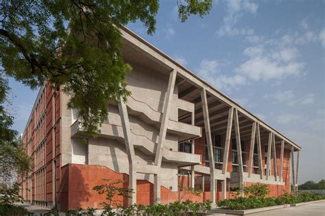 Ahmedabad University | Vir.Mueller Architects | Archello