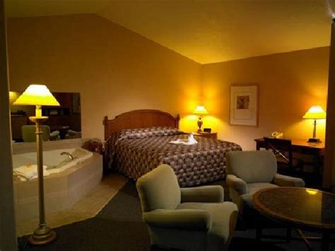 Skaneateles Suites (Skaneateles, NY): What to Know BEFORE You Bring ...