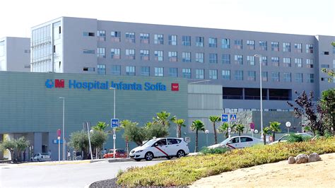 D Az Ayuso Anuncia La Apertura Para Este Mes De La Torre Del Hospital