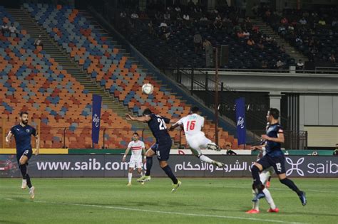 الزمالك يدرك التعادل أمام بيراميدز في الوقت القاتل صور