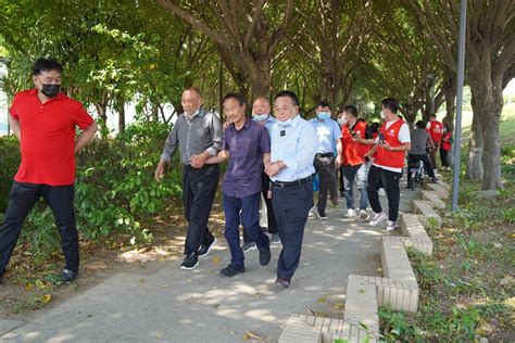 男子负气离家流浪21年，两地志愿者联合施救，助其放下执念重归乡 大河新闻