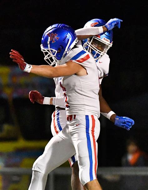 Los Alamitos football powers past Newport Harbor in T.A. Cunningham’s