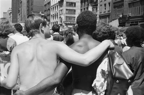 Vibrant Vintage Photos Of NYC Gay Pride In The 70s Vintage Everyday