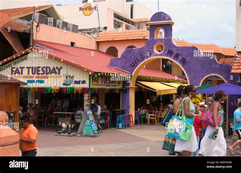 Mexico cozumel san miguel downtown hi-res stock photography and images ...