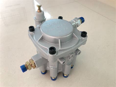 OEM Hand Brake Relay Valve of Trailer Air Braking Systems Parts