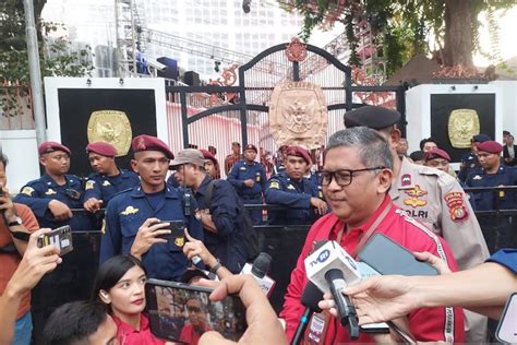 Hasto Dukungan Rakyat Kepada Ganjar Mahfud Masih Kuat