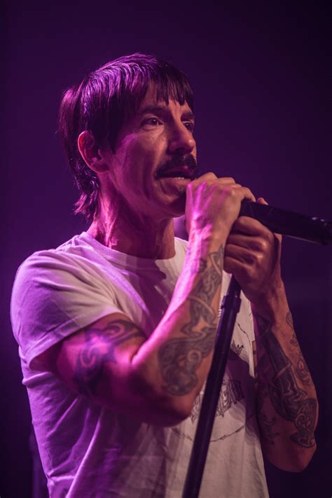 Above Ground, la fotostoria del benefit concert con Dave Navarro e