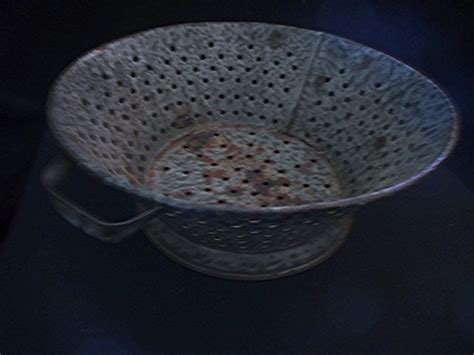 Vintage Primitive Rustic Tin Double Handled Colanderstrainer Rustic