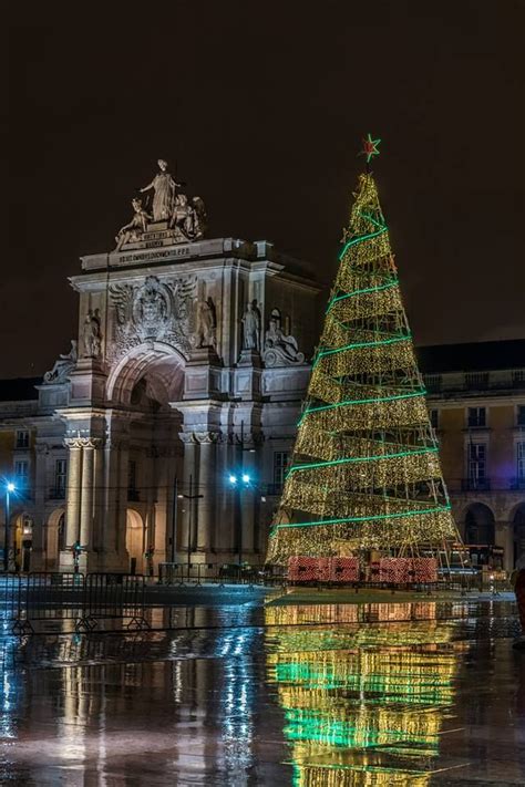 Lisbon Christmas Tree Pra A Do Rcio Lisboa Terreiro Do Pa O