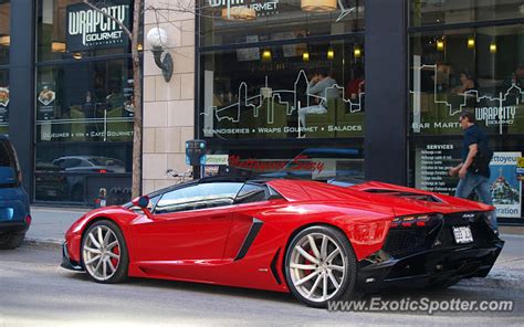 Lamborghini Aventador spotted in Montreal, Canada on 04/17/2016, photo 2