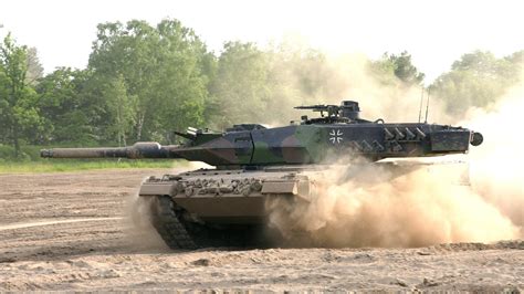 Bundeswehr, Leopard 2, German, tank, Can, 2a6m, forest, MBT, camo ...