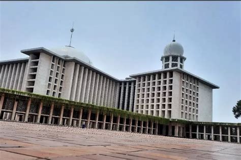 Keutamaan Berjalan Kaki Ke Masjid Harian Terbit