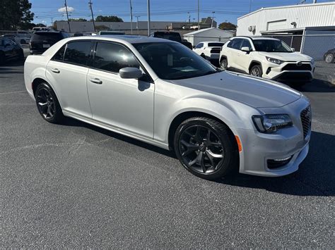 New Chrysler Touring L Sedan In Greenwood Quality