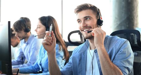 Gross/net wage or salary: glossary entry