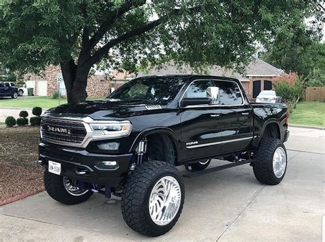 Dodge Ram Lift Kit