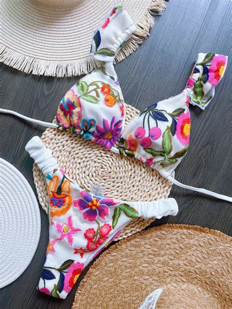 Floral Patterned Triangle Bikini With Adjustable Straps On Luulla