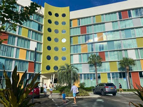 Heres Why Universals Cabana Bay Beach Resort Is One Of The BEST