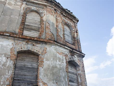 Old dilapidated building stock photo. Image of collapse - 113488144