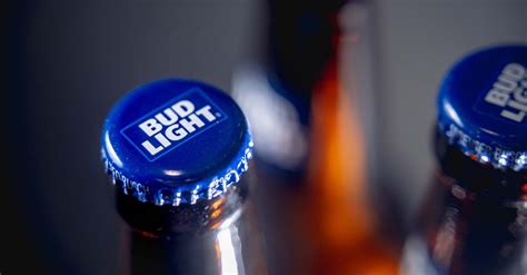 New Zero Carb Bud Light Next To Launch In 2022 Isaiah Rippin