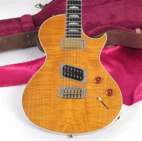 1993 Gibson Nighthawk Custom Amber > Guitars Electric Solid Body ...