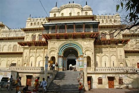 Discover Kanak Bhawan Ayodhya;s Timings, History and Location