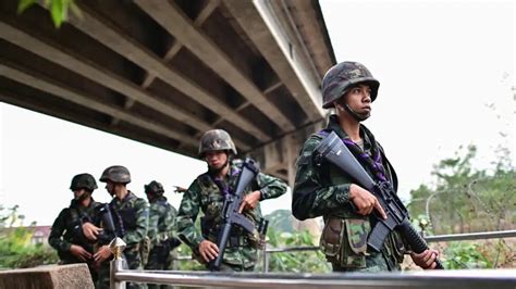 Thai Soldiers on Alert as Myanmar Border Clashes Enter Second Day