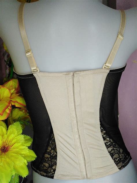 Preloved Black And Nude Lace Corset Top 36 38C On Carousell