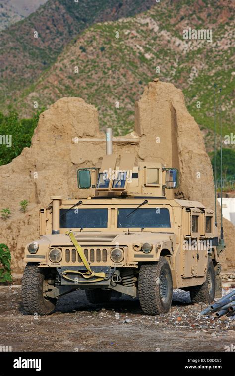 U.S. Army Humvee Stock Photo - Alamy