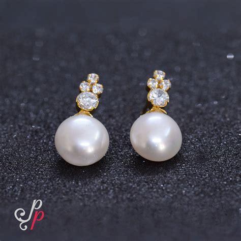 Gorgeous Pearl Studs in Large 12mm White button Pearls