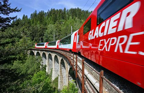 The Glacier Express: The Best Way To See the Swiss Alps. - TRAINS ...