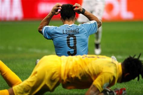 Ap S Gols Anulados Do Uruguai Peru Vence Nos P Naltis E Vai