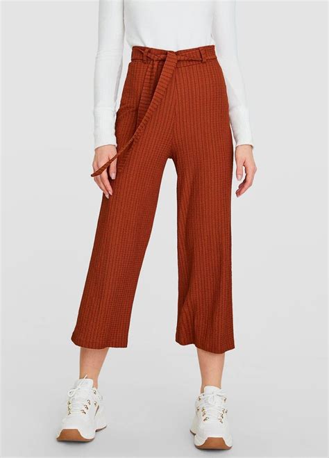 Штани Stradivarius кюлоти смужки теракотові кежуали поліестер | Pants ...