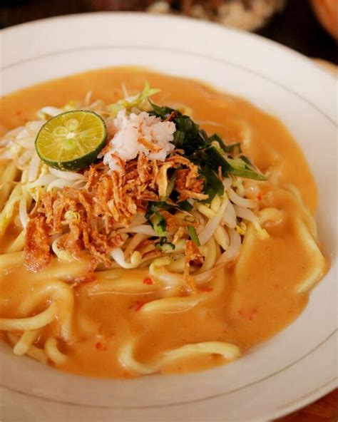 Mie Celor Khas Palembang Frozen Pack Isi Porsi Paxelmarket