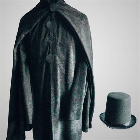 Hatbox Ghost Mask Etsy