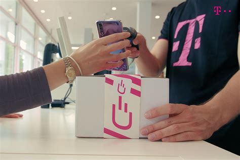 Telekom Werbespot Smart Delivery Fiumu