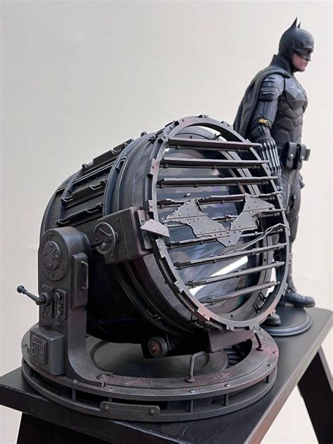 Hot Toys The Batman Bat Signal Mms Hobbies Toys Toys Games On Carousell