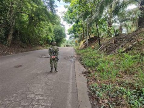 Atentado Con Explosivos En La V A C Cuta Tib Deja Cuatro Militares