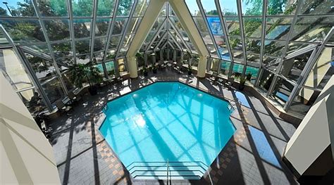 Hilton Minneapolis - St. Paul Airport | Reservations Center