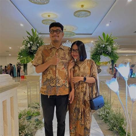 Potret Pasangan Viral Nikah Gratis Di KUA Ungkap Alasan Gelar Pernikahan Sederhana Hot