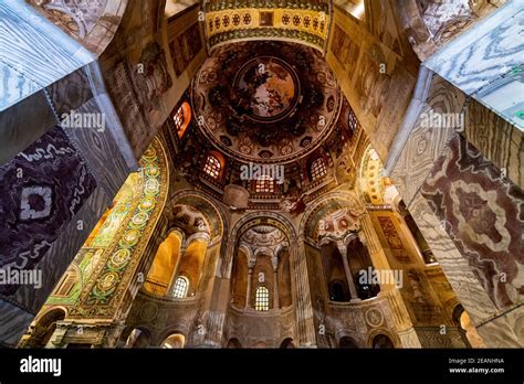 Hermosos mosaicos en la Basílica de San Vitale Patrimonio de la