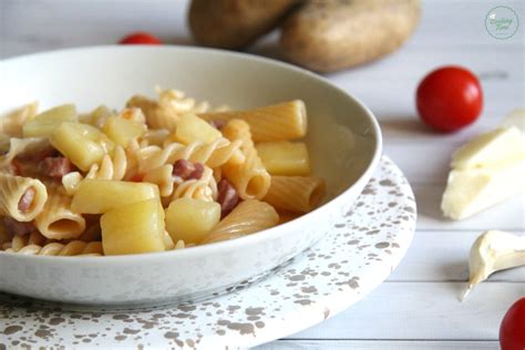 Pasta E Patate La Ricetta Che Si Ispira Alla Tradizione Napoletana