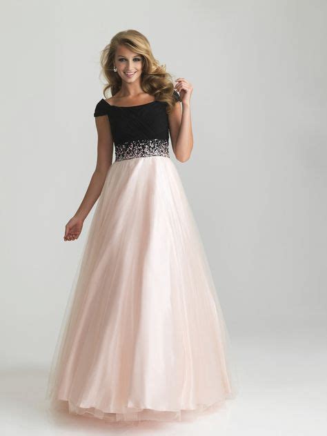 29 Modest Prom Dresses Ideas Dresses Prom Dresses Modest Prom