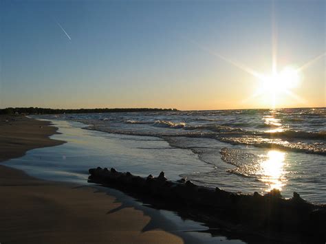 Lake Huron Tourist Information