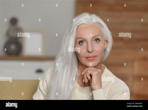 Ash Blonde Hair Hi Res Stock Photography And Images Alamy