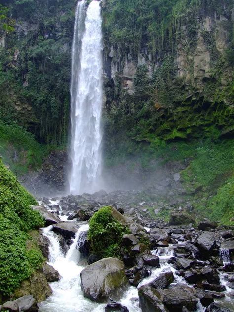 4 Beautiful Waterfalls in Lombok For A Picturesque Getaway