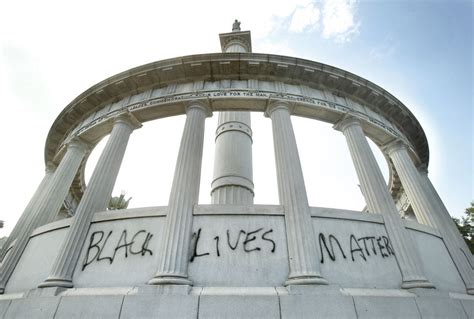 Jefferson Davis statue on Monument Avenue vandalized | City of Richmond ...